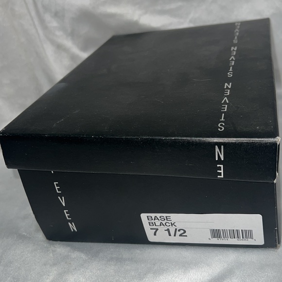 Brand New, Steven by Steve Madden, Size 7.5, Black Shoes - Picture 5 of 5